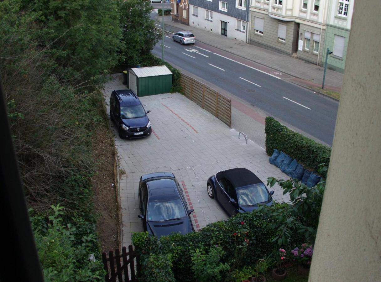 Schoenes Doppelbettzimmer Im Untergeschoss Inkl Parkplatz Nach Verfuegbarkeit إسن المظهر الخارجي الصورة