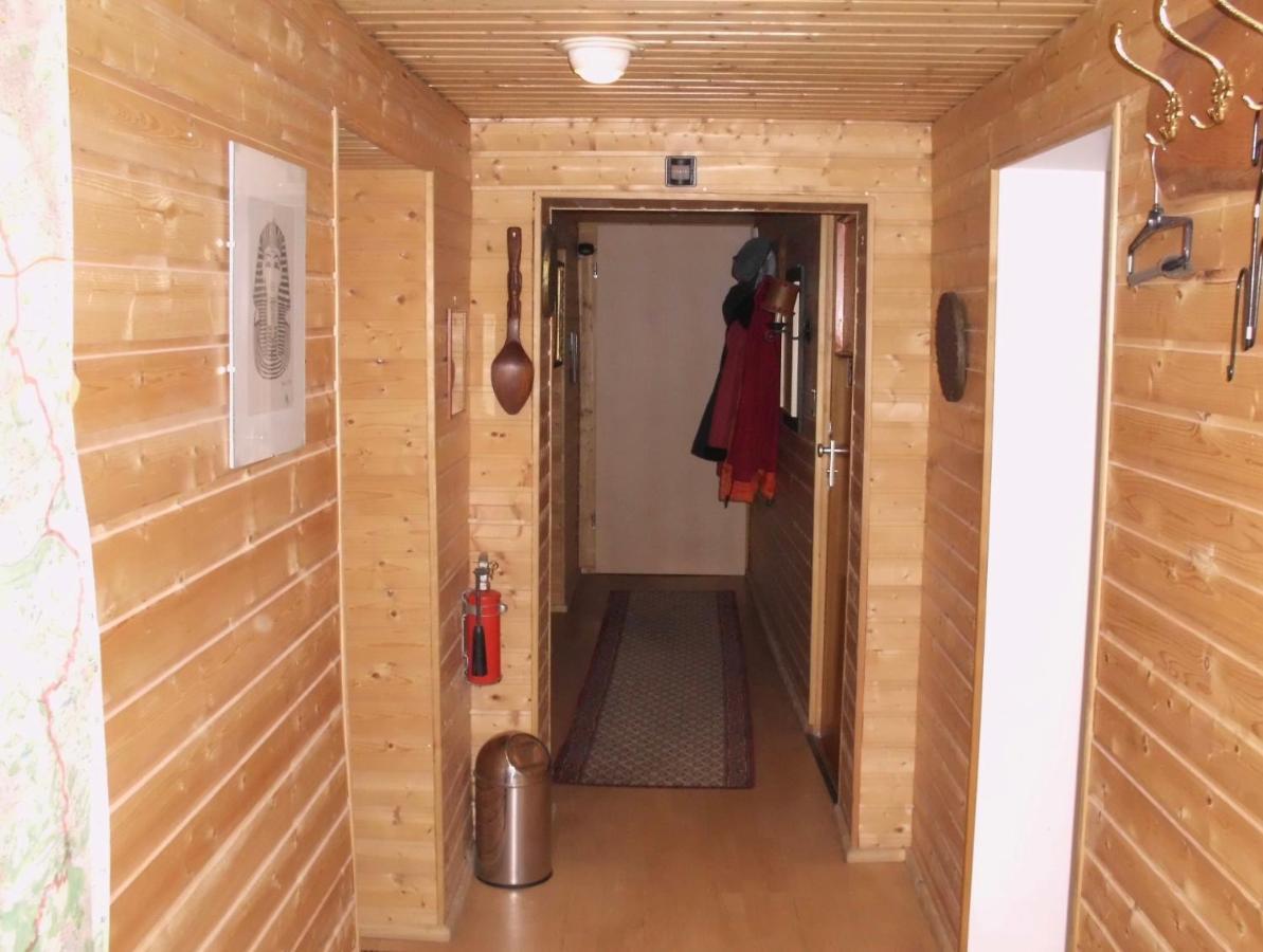 Schoenes Doppelbettzimmer Im Untergeschoss Inkl Parkplatz Nach Verfuegbarkeit إسن المظهر الخارجي الصورة